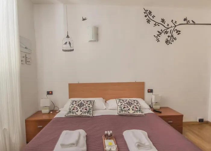 The Tramp Penzion La Spezia